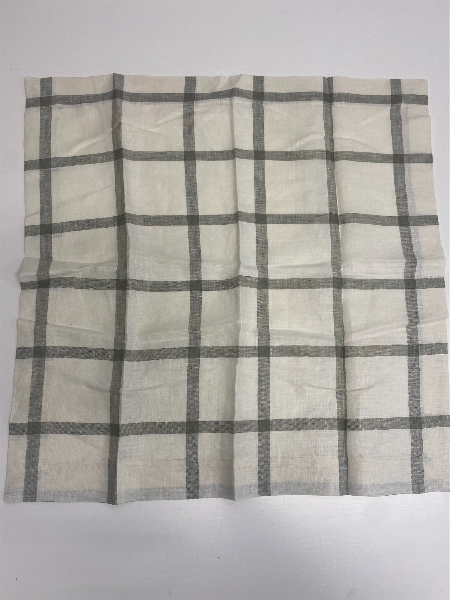 Linen Grey Check Pattern Napkins